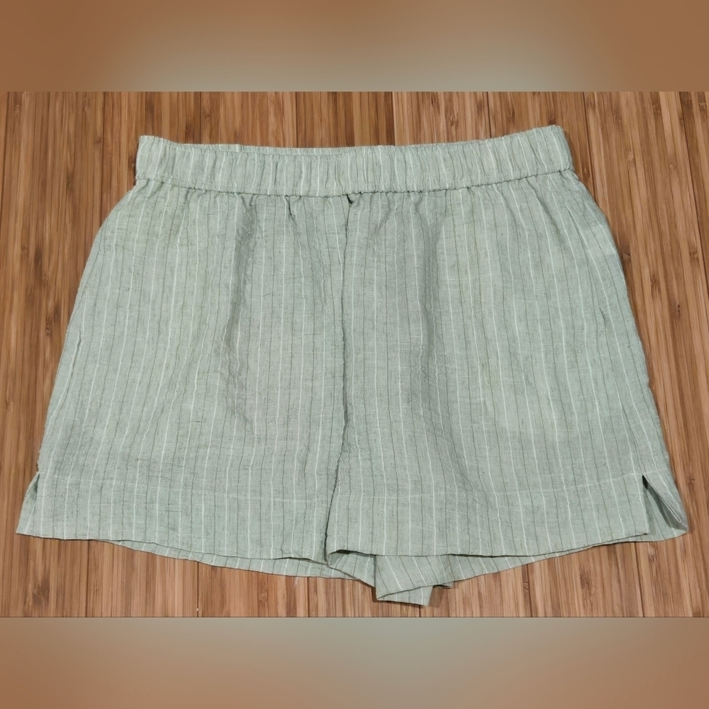 Shiny By Nature Women's Light Green Striped Shorts